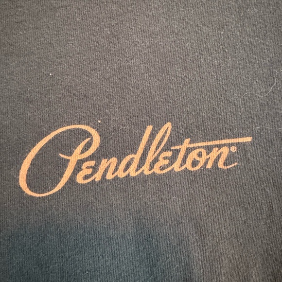 Pendleton Women’s Dark Blue Short Sleeve Tee Geometric Design Size Medium - Picture 4 of 8